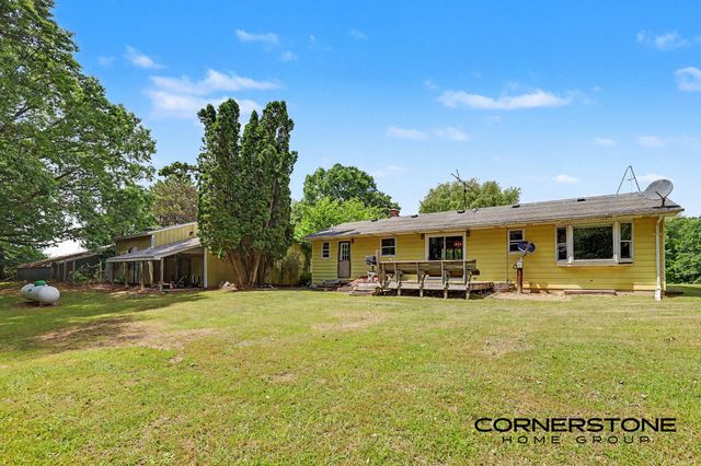 11450 16 Mile Road NE, Cedar Springs, MI 49319