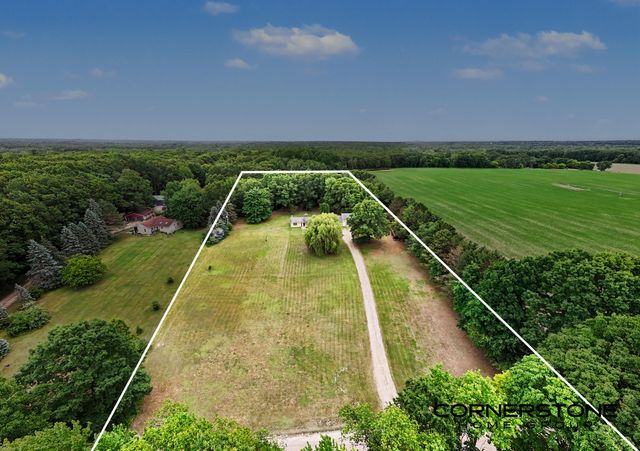 11450 16 Mile Road NE, Cedar Springs, MI 49319