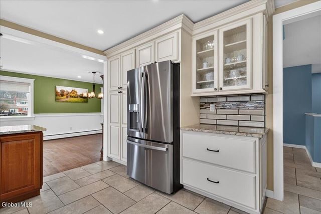 26 Ashley Drive, Clifton Park, NY 12019
