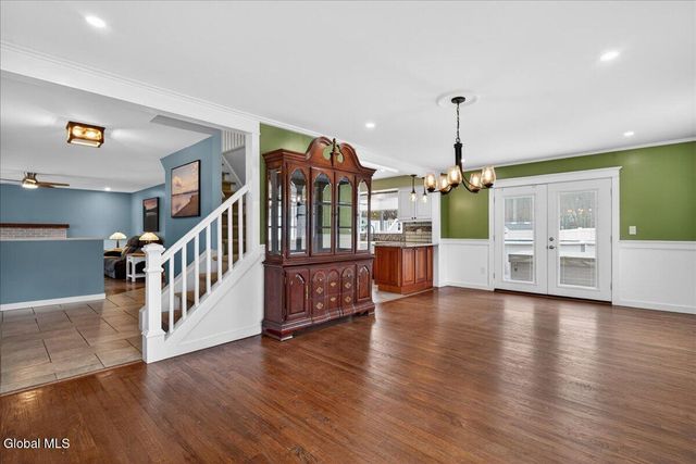 26 Ashley Drive, Clifton Park, NY 12019