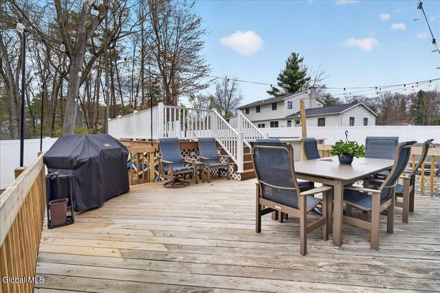 26 Ashley Drive, Clifton Park, NY 12019