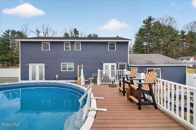 26 Ashley Drive, Clifton Park, NY 12019