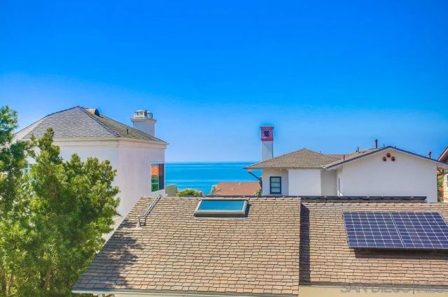 5726 La Jolla Blvd 201, La Jolla, CA 92037