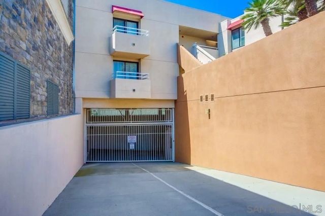 5726 La Jolla Blvd 201, La Jolla, CA 92037