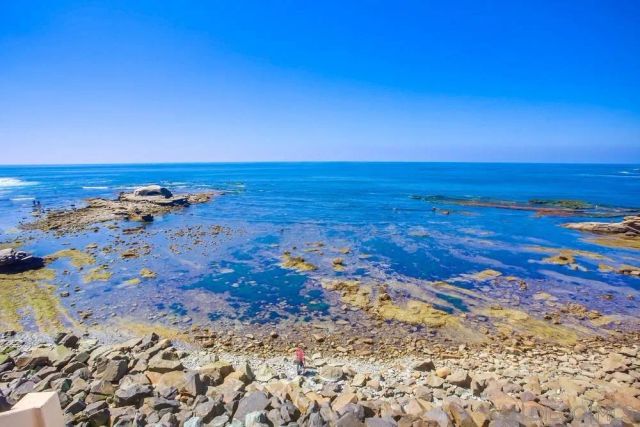 5726 La Jolla Blvd 201, La Jolla, CA 92037
