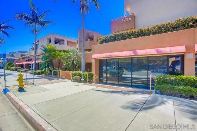 5726 La Jolla Blvd 201, La Jolla, CA 92037