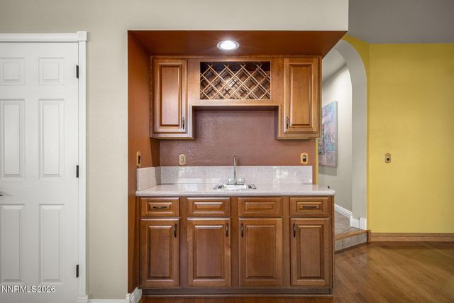 3905 Falling Water Drive, Reno, NV 89519