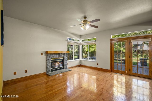 3905 Falling Water Drive, Reno, NV 89519