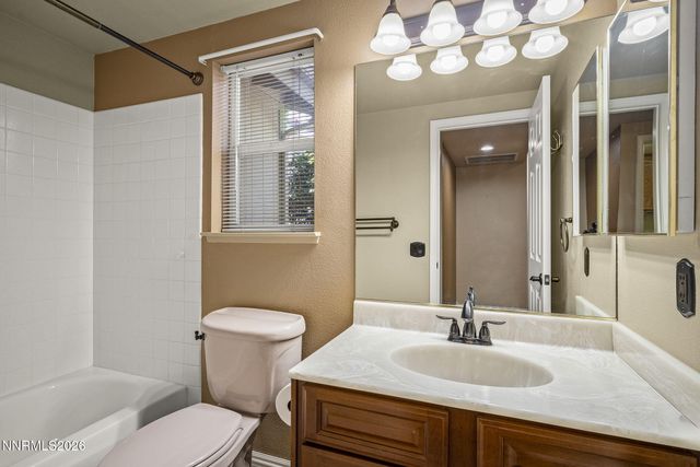3905 Falling Water Drive, Reno, NV 89519