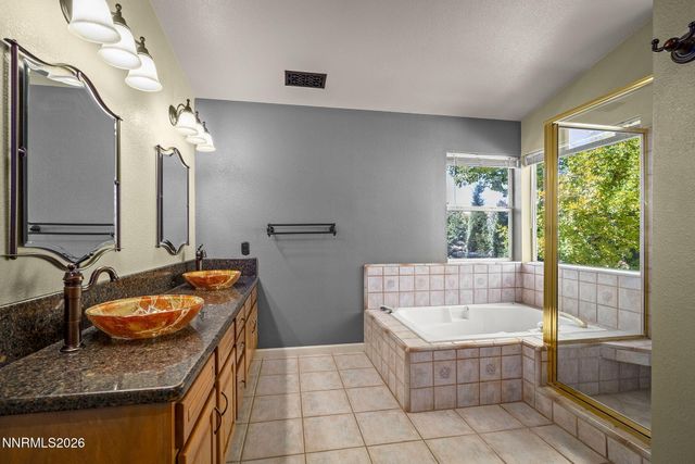 3905 Falling Water Drive, Reno, NV 89519