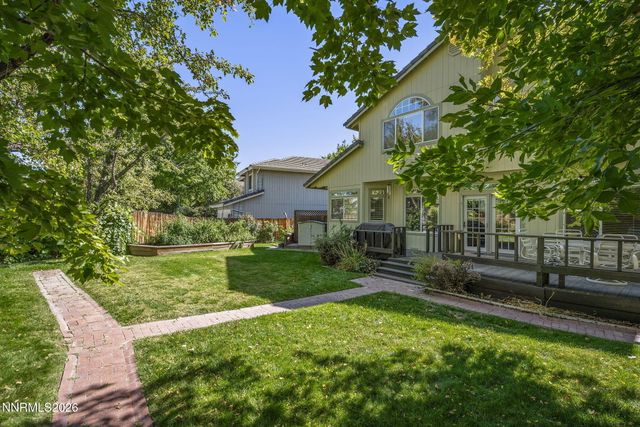 3905 Falling Water Drive, Reno, NV 89519