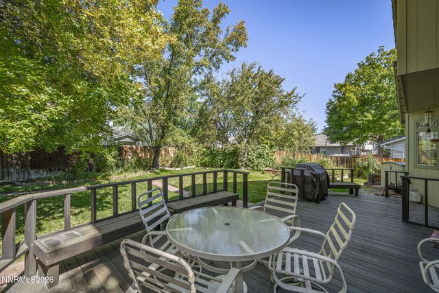 3905 Falling Water Drive, Reno, NV 89519