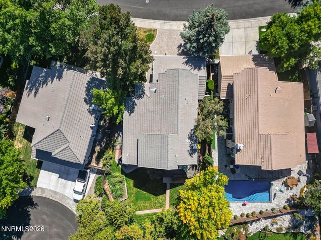 3905 Falling Water Drive, Reno, NV 89519