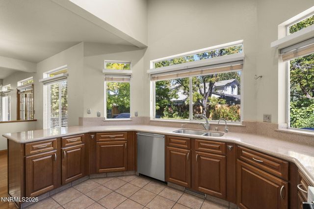 3905 Falling Water Drive, Reno, NV 89519
