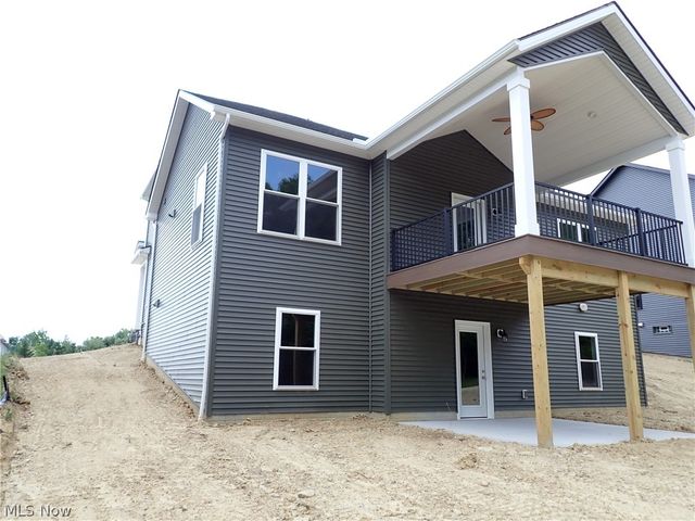 7077 Village Way Drive, Garrettsville, OH 44231
