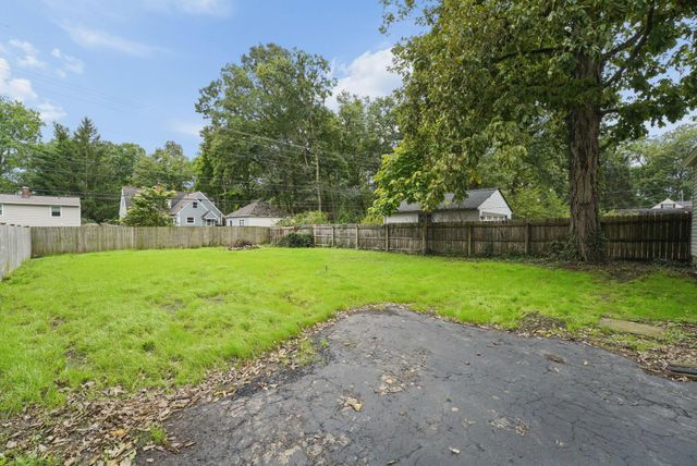 2655 Woodley Road, Columbus, OH 43231