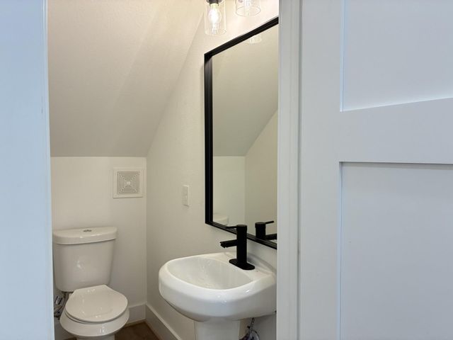 1404 E 31st Street, Houston, TX 77022