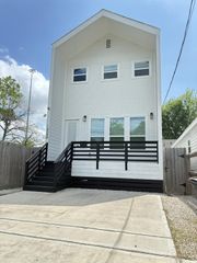 1404 E 31st Street, Houston, TX 77022