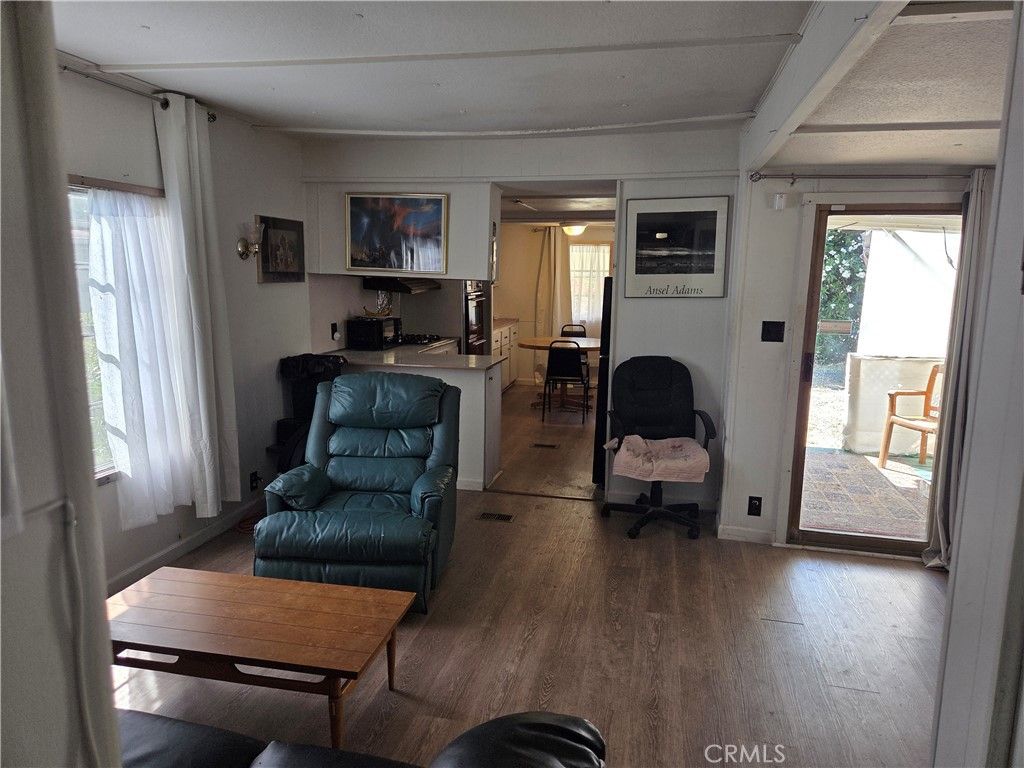 Image 3 of property listing at 3040 Lakeview Drive, Nice, CA 95464