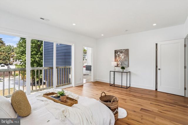 1341 INGRAHAM ST NW, Washington, DC 20011