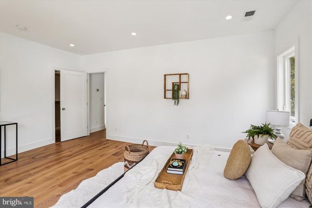 1341 INGRAHAM ST NW, Washington, DC 20011