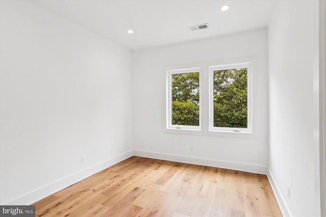 1341 INGRAHAM ST NW, Washington, DC 20011