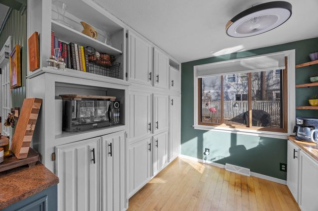 5441 Ridgeway Street, White Bear Twp, MN 55110