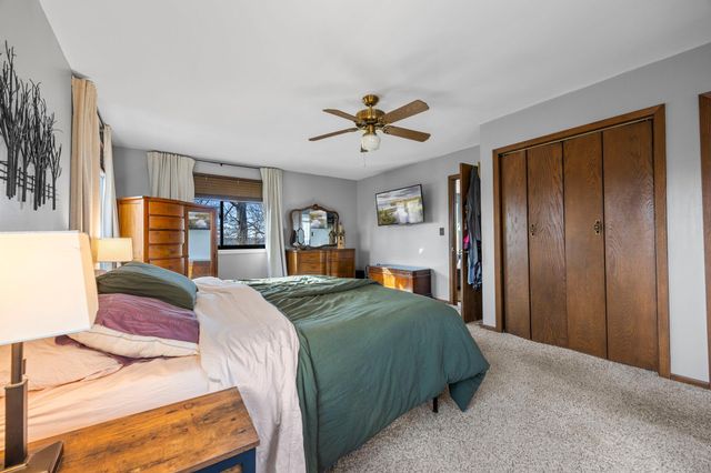 5441 Ridgeway Street, White Bear Twp, MN 55110