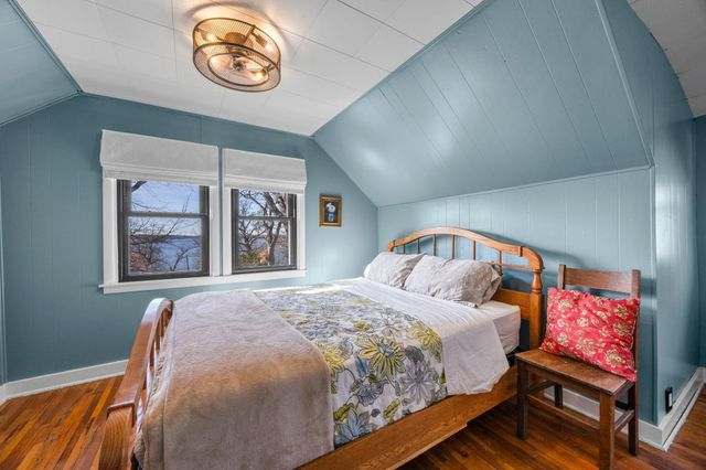 5441 Ridgeway Street, White Bear Twp, MN 55110