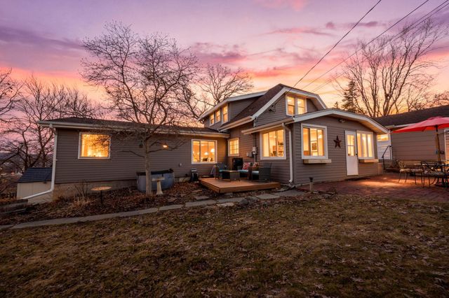 5441 Ridgeway Street, White Bear Twp, MN 55110