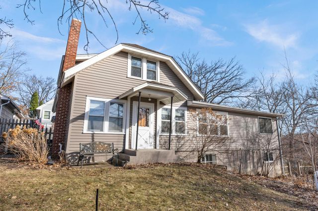 5441 Ridgeway Street, White Bear Twp, MN 55110