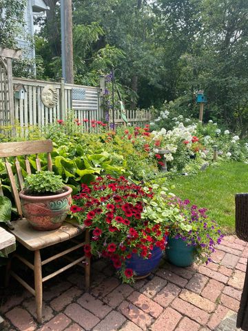 5441 Ridgeway Street, White Bear Twp, MN 55110