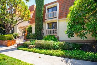 10470 Riverside 102, Toluca Lake, CA 91602