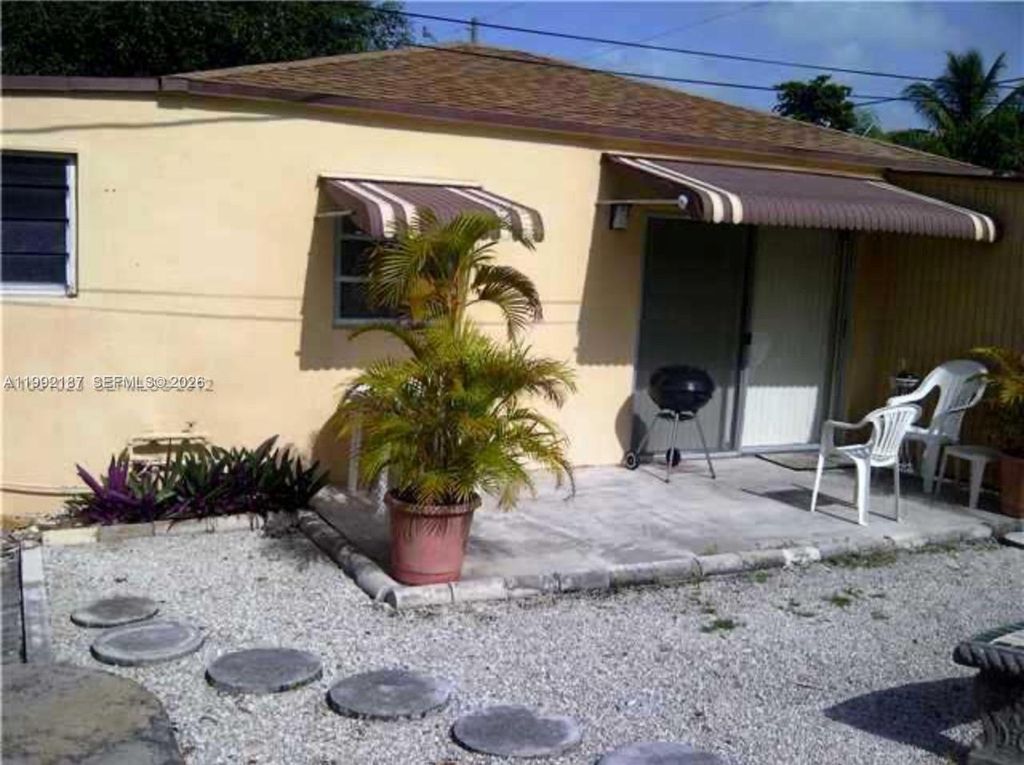 2619 Arthur St 2, Hollywood, FL 33020