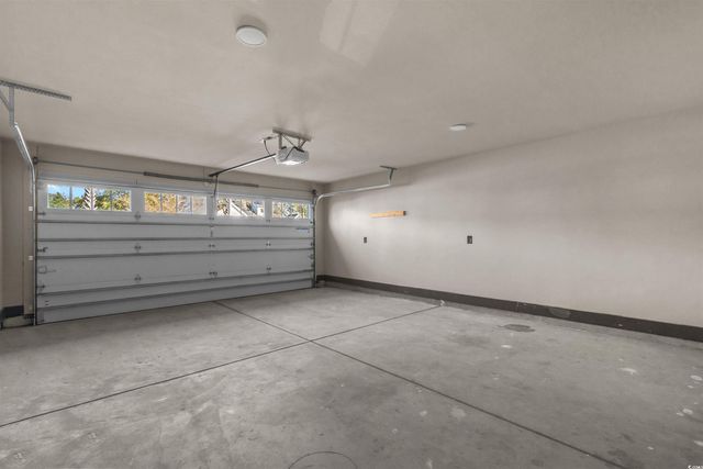 80 Shady Oak Ln., Murrells Inlet, SC 29576