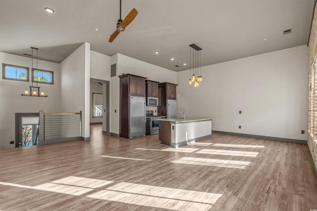 80 Shady Oak Ln., Murrells Inlet, SC 29576