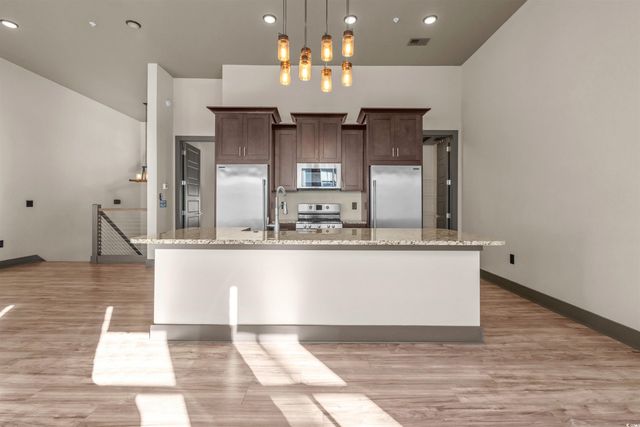 80 Shady Oak Ln., Murrells Inlet, SC 29576