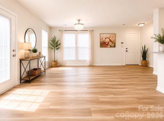 2049 Flushing Court, Charlotte, NC 28215