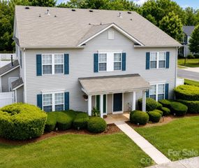 2049 Flushing Court, Charlotte, NC 28215