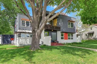 2199 Pinehurst Avenue, Saint Paul, MN 55116