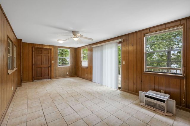 304 Blue Springs Circle, Ten Mile, TN 37880