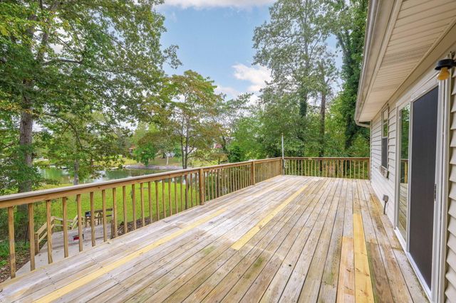304 Blue Springs Circle, Ten Mile, TN 37880