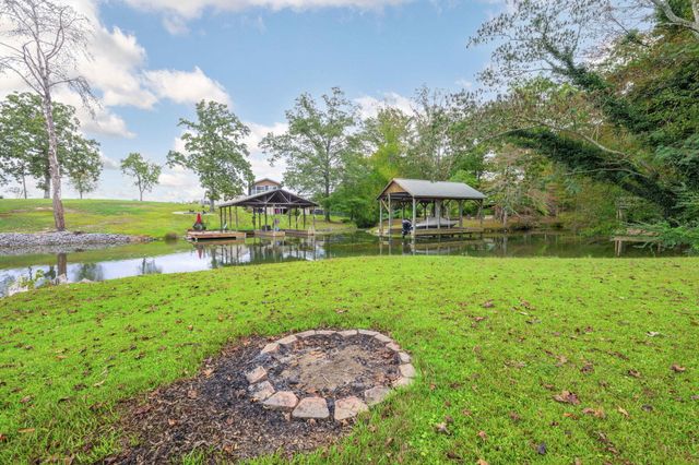 304 Blue Springs Circle, Ten Mile, TN 37880