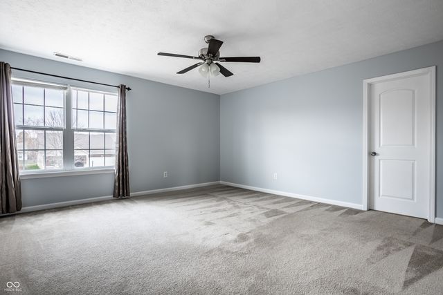 12435 Schoolhouse Road, Fishers, IN 46037