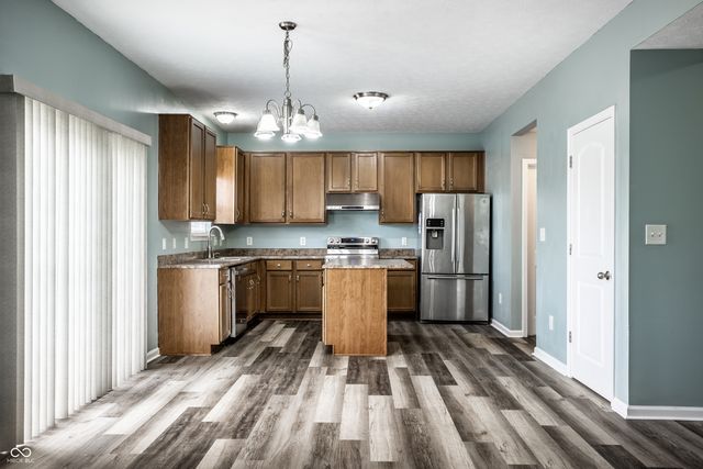 12435 Schoolhouse Road, Fishers, IN 46037