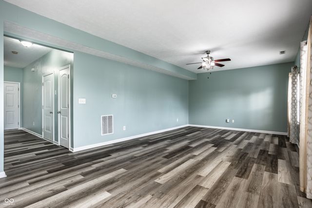 12435 Schoolhouse Road, Fishers, IN 46037