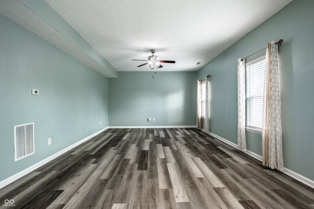 12435 Schoolhouse Road, Fishers, IN 46037