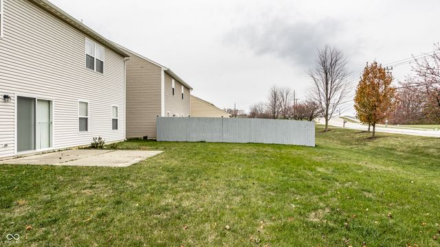 12435 Schoolhouse Road, Fishers, IN 46037