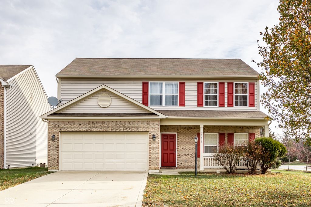12435 Schoolhouse Road, Fishers, IN 46037
