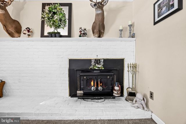 405 NEW RD, Southampton, NJ 08088